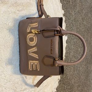Micheal Kors Purse